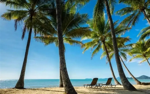 Palm Cove Studio Apartments