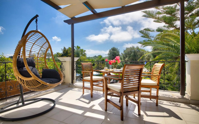 Paxos Club Resort & SPA
