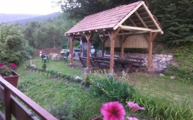 Guest House Radovic