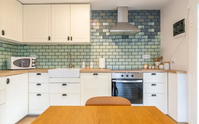 Designer Luxury Two Bedroom Apartment