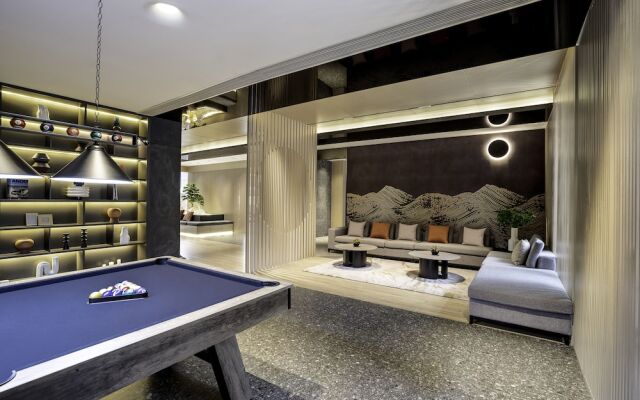 base-Sanlitun Serviced Apartment