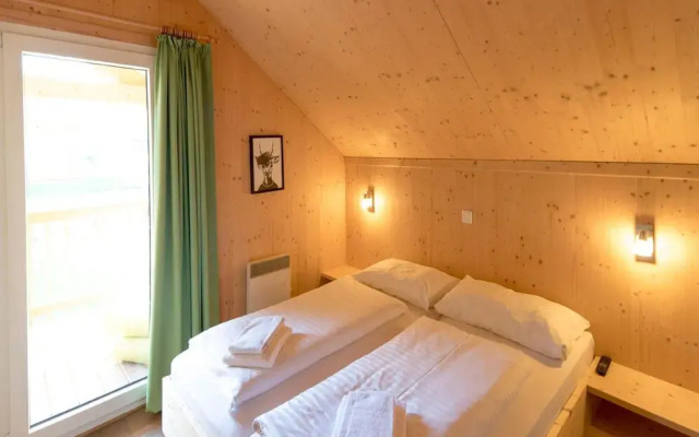 Amazing Chalet With Sauna