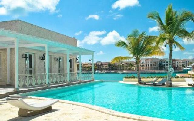 Fishing Lodge Capcana Luxury 4Diamonds