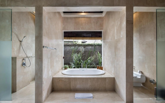 Santi Mandala Villa & Spa