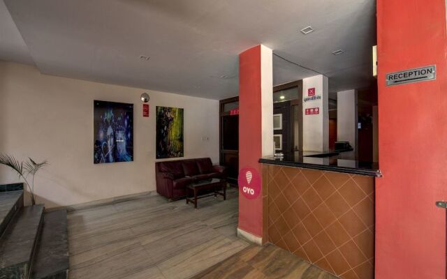 OYO 8976 Hotel Park Street 2