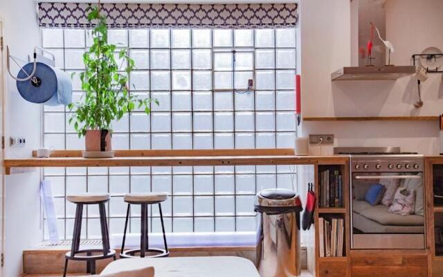 Flo's Atelier - Family studio