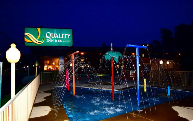 Quality Inn And Suites Dollywood