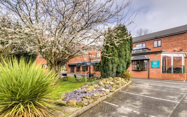 Bridge House Hotel