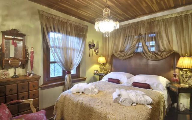 Pileas & Thetis Villa