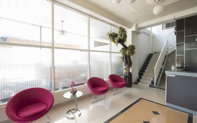 OYO 1527 Hotel Barkah