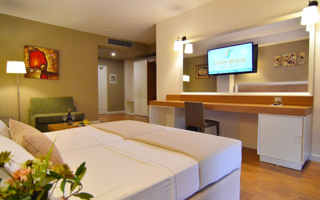 Sandy Beach Resort