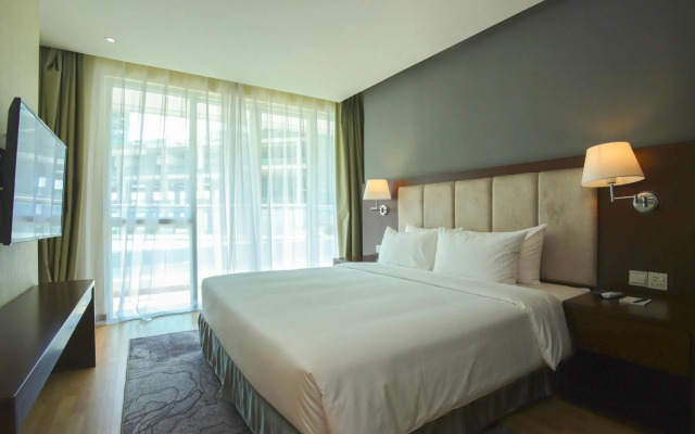 Olympia City Hotel by Dara