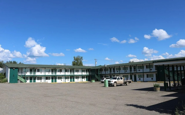 Country Squire Motor Inn