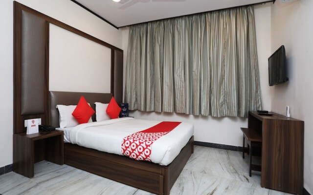 OYO 15966 Hotel Shivam