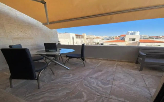 Charming 1 Bedroom Apartment in Amman's Heart