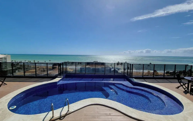 Ape Praia Piscina e Academia P812