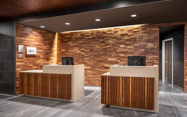 Courtyard Petaluma Sonoma County