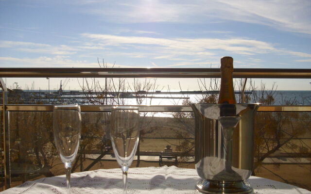 Edifici Llevant i Ponent