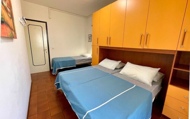 Nice and Cozy Apartment With Pool - Beahost
