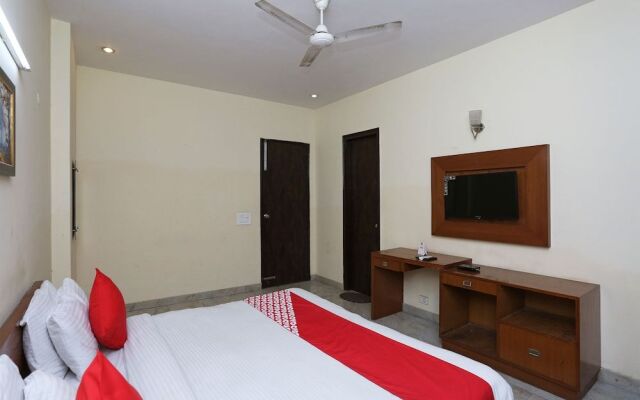 OYO Rooms Cyber Park II