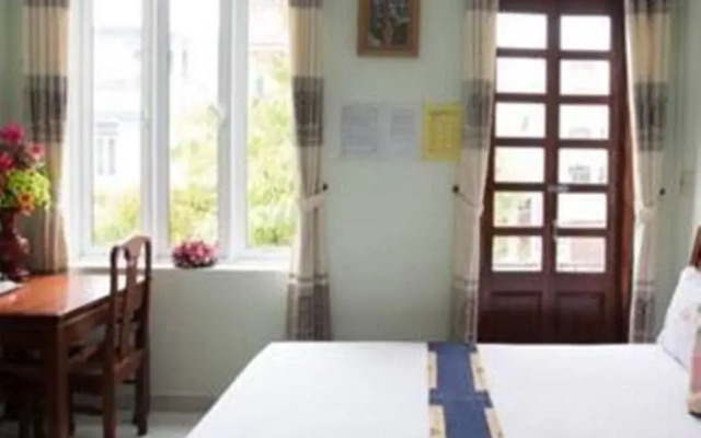 Ngoc Lan Guest House