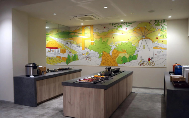 WeBase TAKAMATSU - Hostel