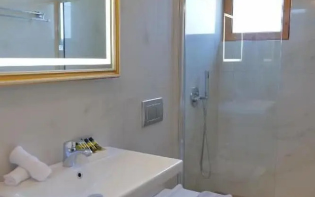 Golden Berden Boutique Hotel