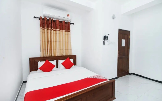 Shan Hotel by OYO Rooms