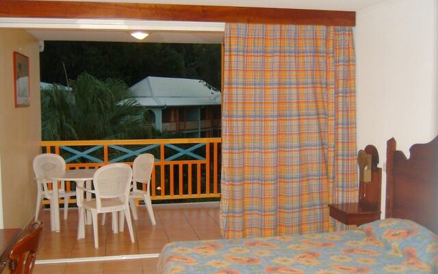 Studio in Sainte-anne, With Furnished Garden and Wifi - 100 m From the