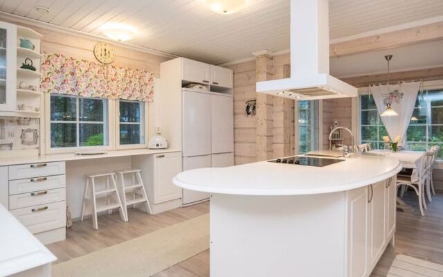 House  Punkaharju 43089