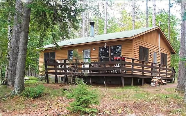 Timber Bay Lodge & Houseboats