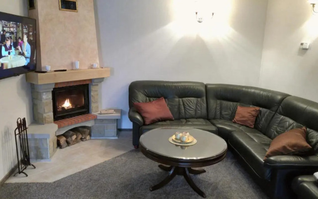 5 Kaminov VIP Apartments