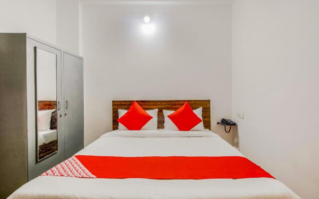 OYO Flagship 64312 Joy Palace Gangadevi nagar