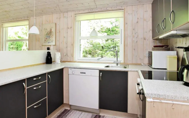 8 Person Holiday Home in Albaek
