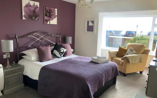 Mariners Beachside B&B
