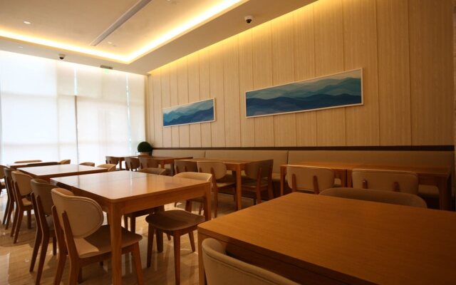 JI Hotel Shanghai Changfeng Park