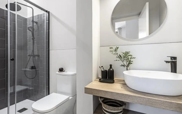 Albero - 3 Bedrooms in Malasa a