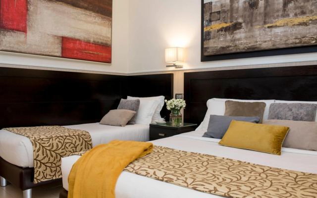 Yes Hotel - Image 6