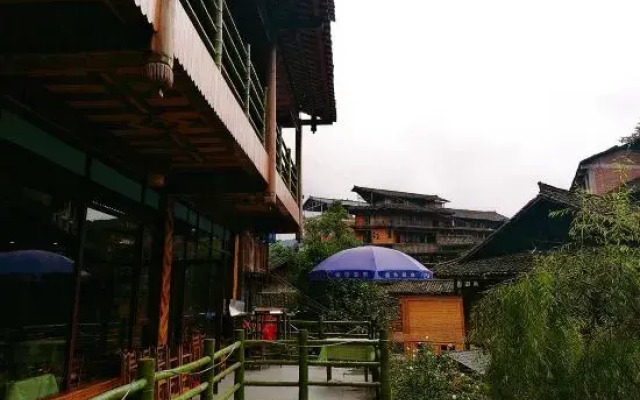 Linxi Hostel