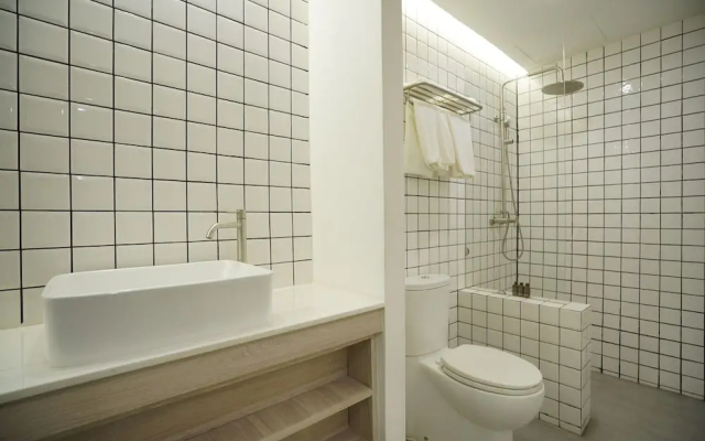 E11 Hotel - BTS Punnawithi