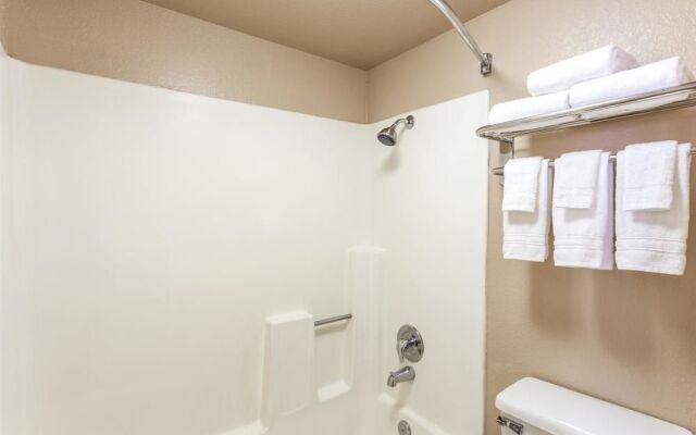 Days Inn & Suites Mesa