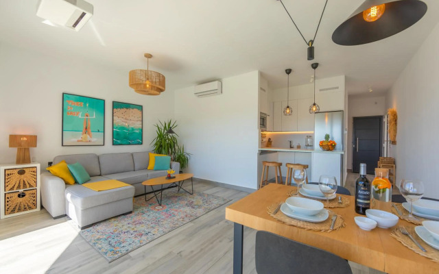 Views, Terrace & Pool - Fibre WIFI - SimplyTarifa