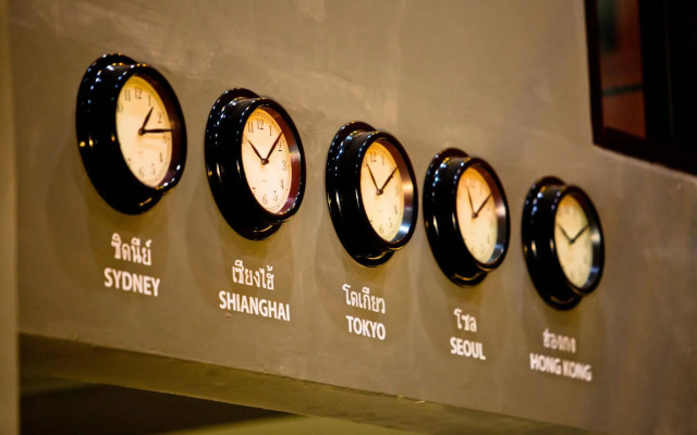 Sleep cafe hostel