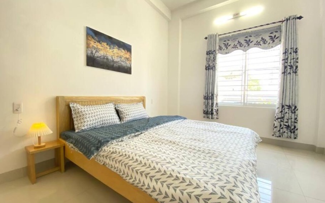 Cheerful 4 BR home near My Khe Beach& local market – Guest Rooms – Da Nang