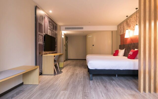 Ibis Xi'an Jianzhang Road Fengdong New Area Hotel