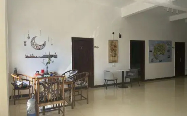 Weizhou Island Moro Courtyard (Colorful Beach Branch)