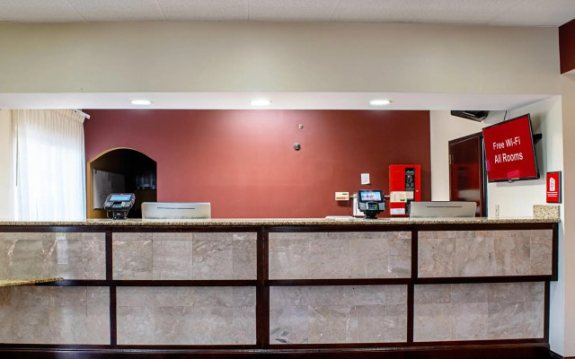 Red Roof Inn and Suites Middletown - Franklin