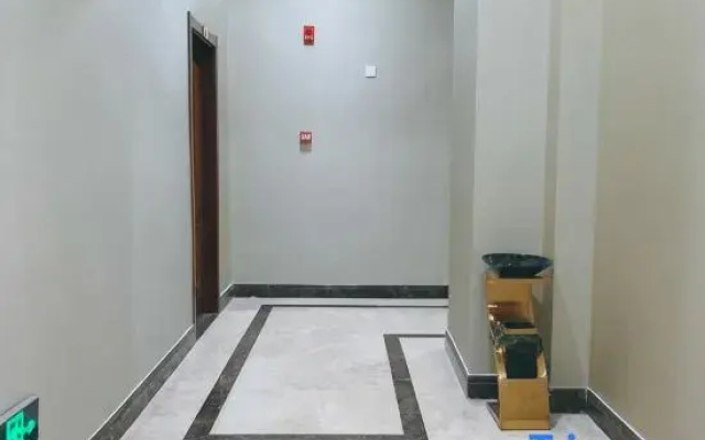 North Rim No.1 Hotel (Holland Huahai Branch)