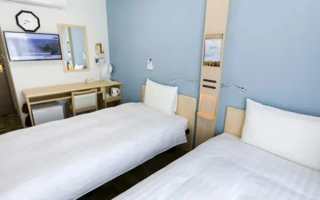 Toyoko Inn Tokyo Ikebukuro Kita-guchi No.1 – Guest Rooms – Tokyo