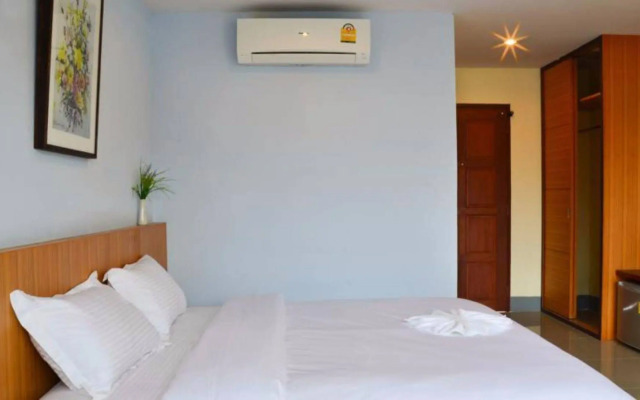 The Impress Sisaket